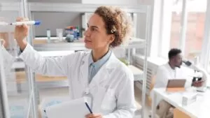 Minciencias abrió nueva convocatoria para grupos de investigación conózcala