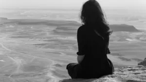 Alerta por salud mental en Perú: más de 5,500 intentos de suicidio reportados en su mayoría mujeres 4 Alerta por salud mental en Perú: más de 5,500 intentos de suicidio reportados en su mayoría mujeres