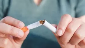 Directrices del tratamiento clínico del adulto para dejar de consumir tabaco: OMS
