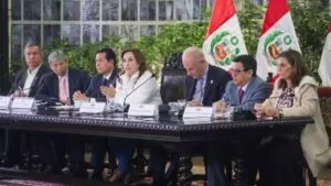 Perú avanza: médicos se capacitarán en China y llegará la cirugía robótica al país 20 Perú avanza: médicos se capacitarán en China y llegará la cirugía robótica al país
