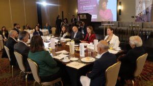 ¿Tenemos el modelo de autocuidado que requerimos?: Foro AmCham 18 ¿Tenemos el modelo de autocuidado que requerimos?