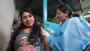 Minsa logró administrar más de 3.5 millones de vacunas contra influenza y neumococo en seis meses 8 Minsa logra administrar más de 3.5 millones de vacunas contra influenza y neumococo en seis meses