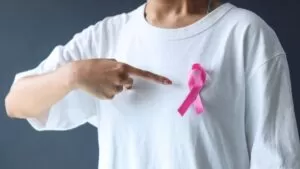 INS Perú presentó Guía de Práctica Clínica para el tamizaje de cáncer de mama 2 Desafíos en la lucha contra el cáncer de mama en Colombia una revisión sistemática