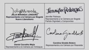 Ya estarían listas primeras propuestas de reforma a la salud. Esta sería una de ellas: 18 Ya estarían listas primeras propuestas de reforma a la salud. Esta es una de ellas