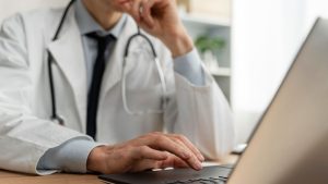 8 de 10 colombianos experimenta dificultades para el acceso a la salud 16 8 de 10 colombianos experimenta dificultades para el acceso a la salud estudio
