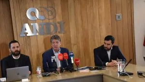 Reforma a la salud en Colombia es inviable según la ANDI: falta de planificación fiscal y riesgos estructurales 11 Reforma a la salud en Colombia es inviable según la ANDI falta de planificación fiscal y riesgos estructurales