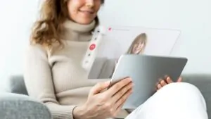 Telemedicina y terapia de conversación: claves para mejorar la salud mental materna 6 Telemedicina y terapia de conversación claves para mejorar la salud mental materna